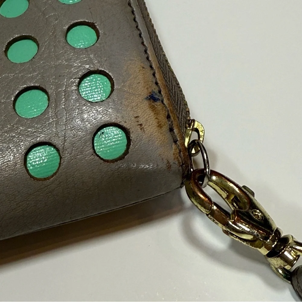 Fossil Gray Cutout Dot Zip Around Leather Wallet With Wrist Strap‎